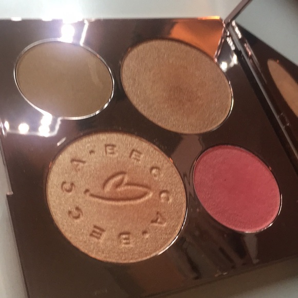 BECCA CHRISSY TEIGEN GLOW FACE PALETTE - Picture 5 of 5